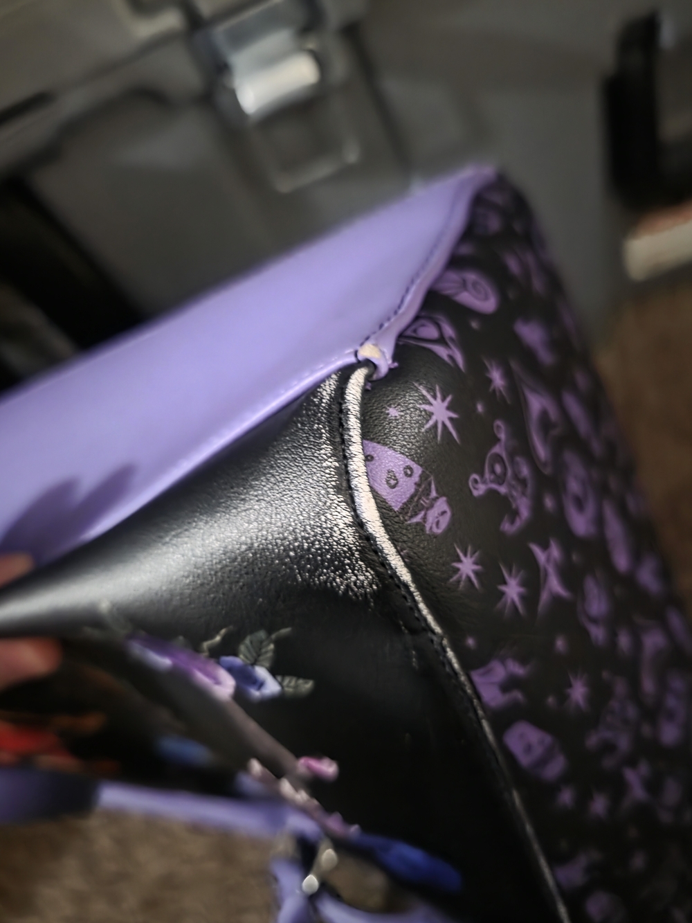 Euc Disney x Loungefly Purple Villain Leatherette Satchel - Scar Design - Picture 7 of 7
